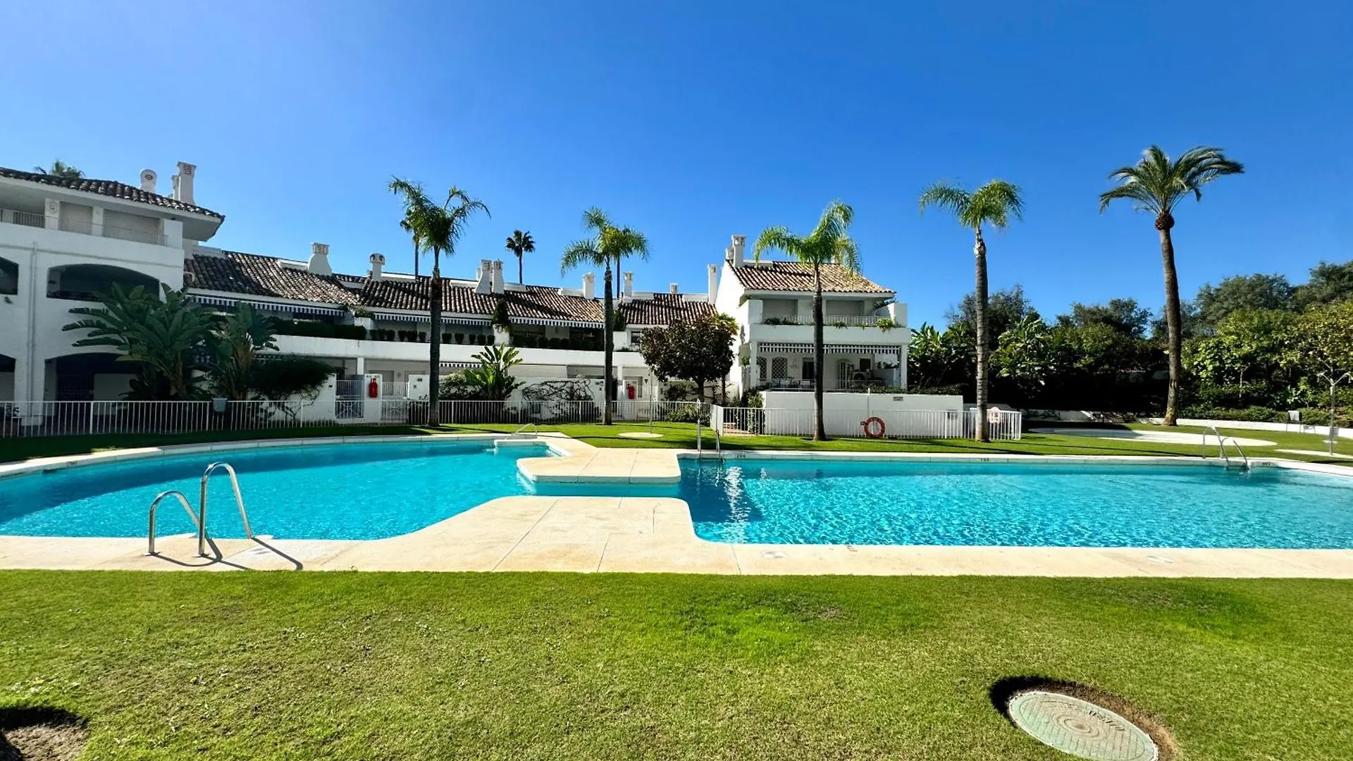 Birdie Luxury Golf Rio Real House - Eaw Homes Marbella