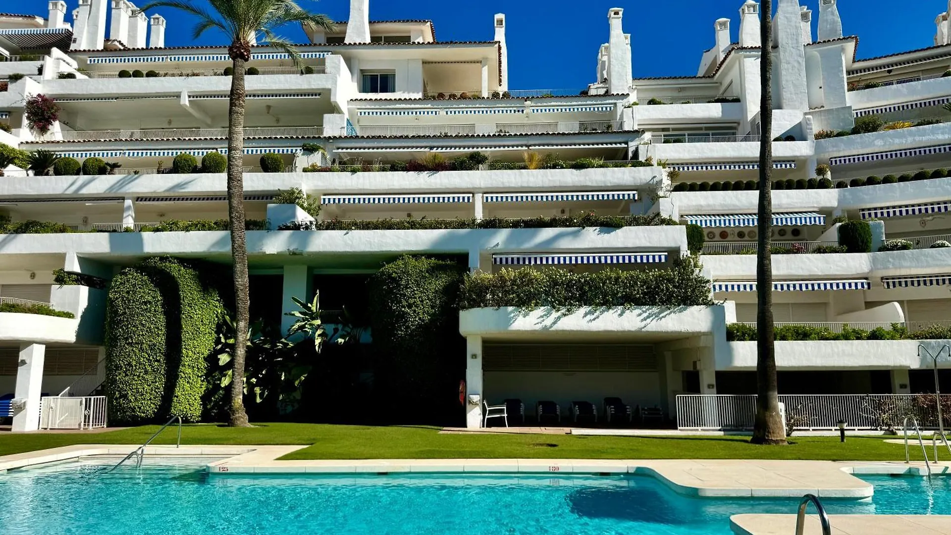 Birdie Luxury Golf Rio Real House - Eaw Homes Marbella